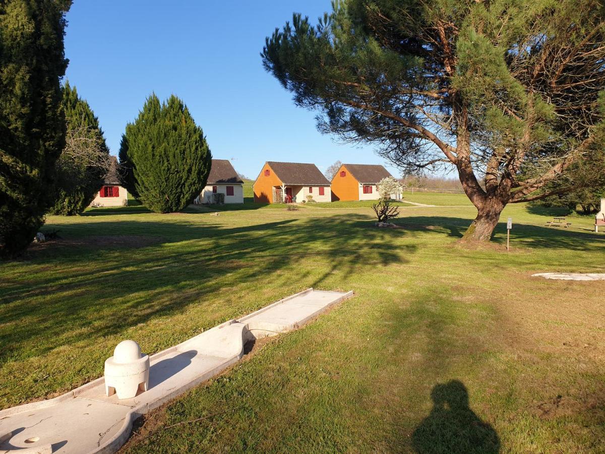 Domaine De Vaulatour. Villa Payzac  ภายนอก รูปภาพ